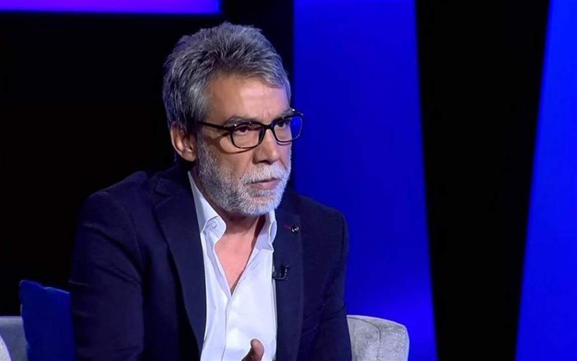 أيمن رضا يحرج شكران مرتجى بعيدها والأخيرة ترد "مجنون" 