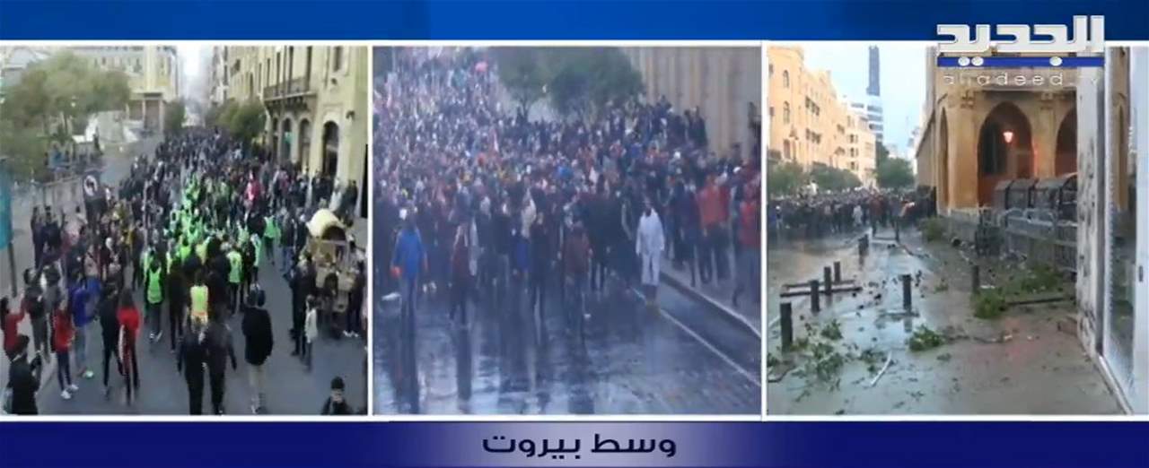 مواجهات بين المحتجين والقوى الأمنية في وسط بيروت 