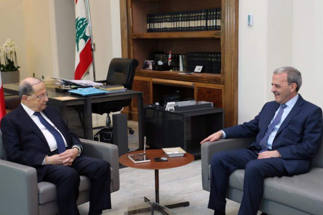 الرئيس عون استقبل سفير لبنان لدى الولايات المتحدة الاميركية السفير غابي عيسى الذي عرض مع رئيس الجمهورية العلاقات اللبنانية ـ الاميركية وسبل تطويرها في المجالات كافة