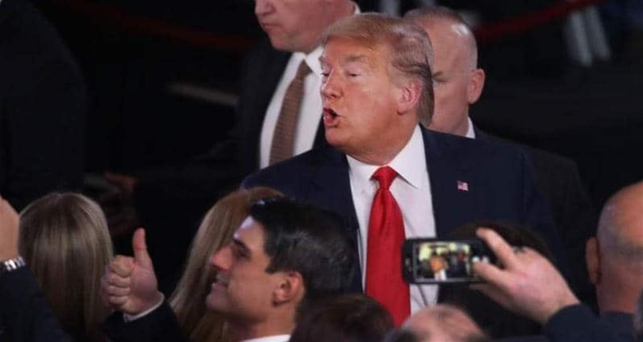 "كورونا" على بُعد أمتار من ترامب ونائبه