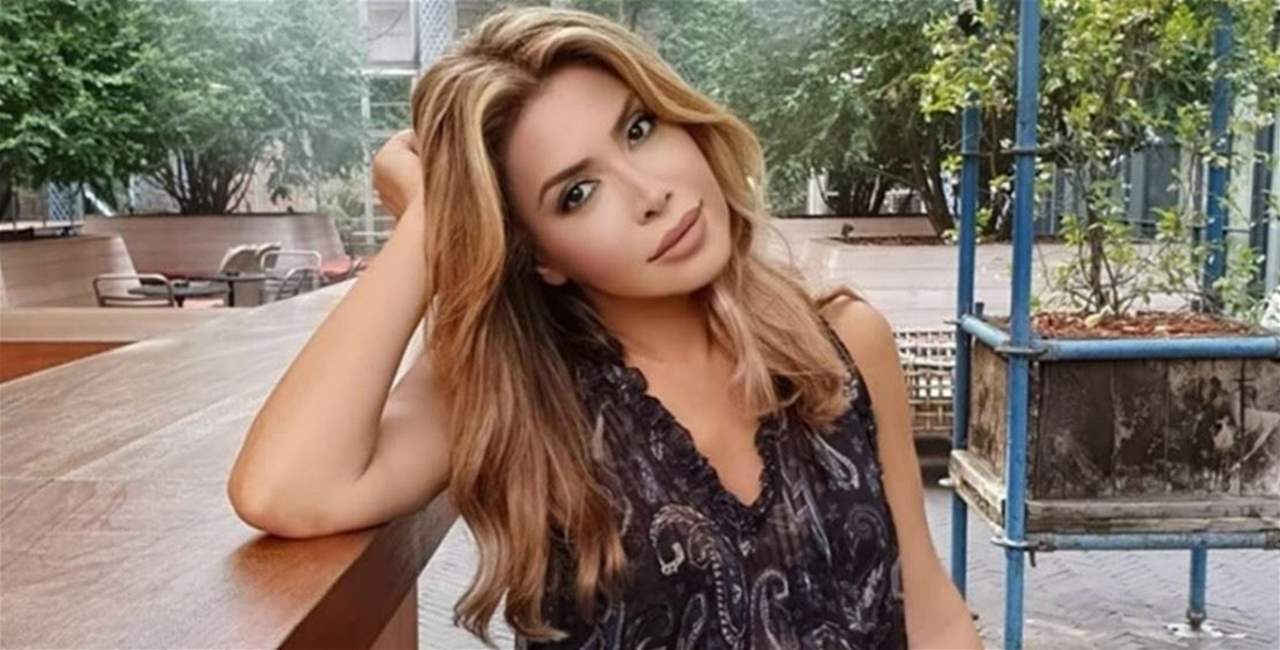 نوال الزغبي تعلق على خبر وصول طائرة من إيران: "في رجال بهالبلد؟"