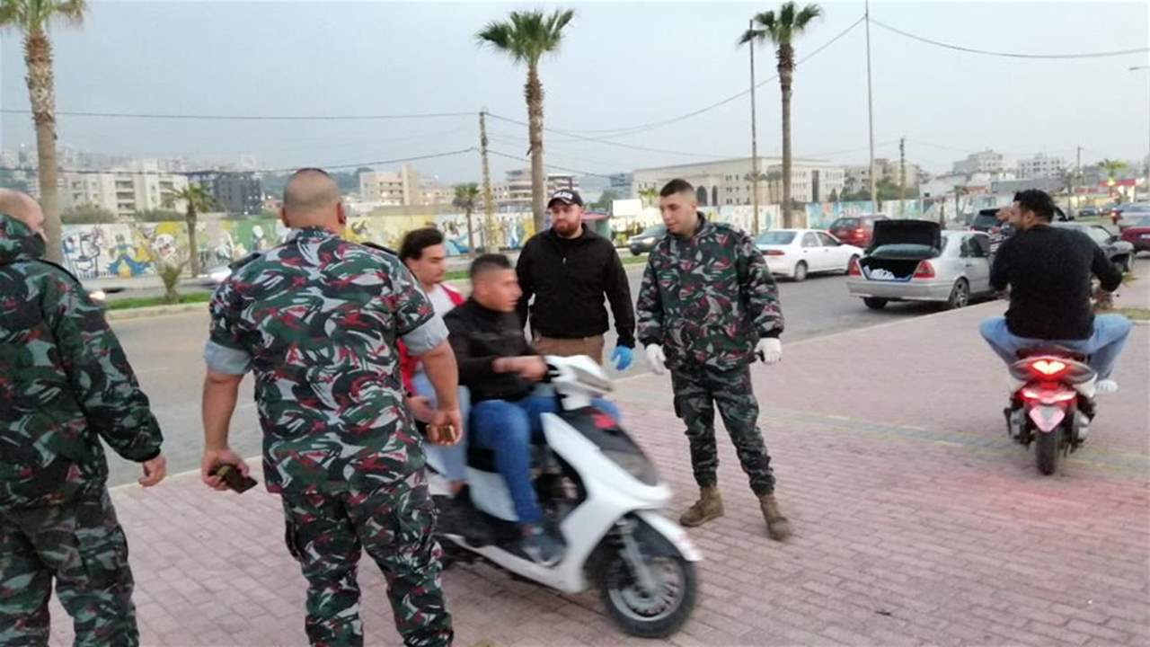 بلدية صيدا توعز بإخلاء الكورنيش البحري 