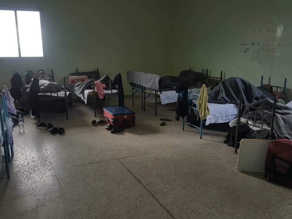 صور مفزعة مسربة من مركز للحجر الصحي في سوريا للمشتبه بإصابتهم بكورونا