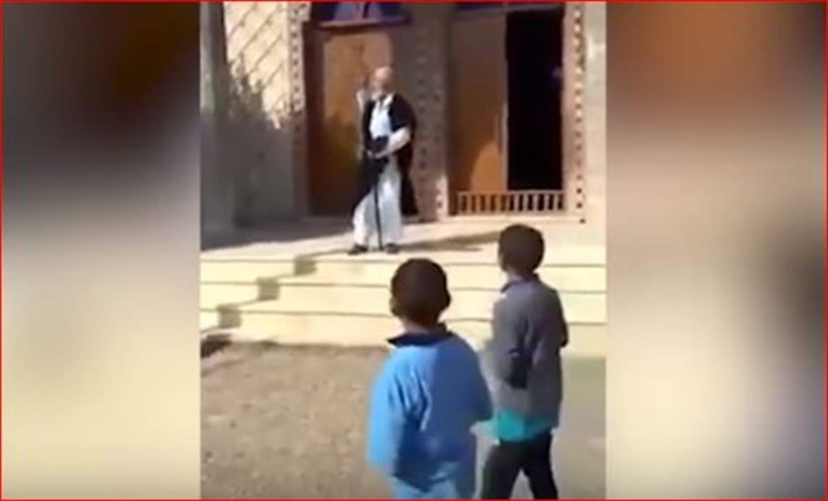 فيديو- رجل يدّعي أنّه "المهدي المنتظر"!