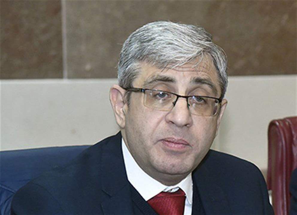 تعميم لوزير التربية حول كيفيّة احتساب ساعات المتعاقدين والعاملين في المدارس خلال فترة الإقفال القسري