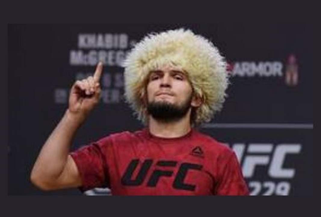 كم تبلغ ثروة المقاتل الروسي الشهير حبيب نور محمدوف؟