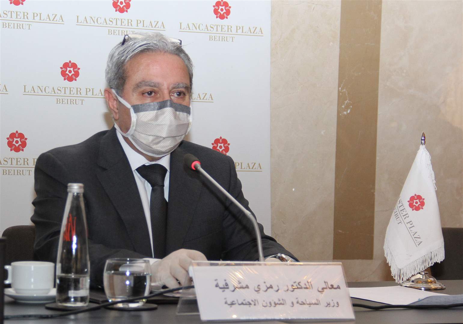 وزير السياحة والشؤون الاجتماعية جال على فنادق المغتربين: أمنا الظروف المناسبة لعودتهم