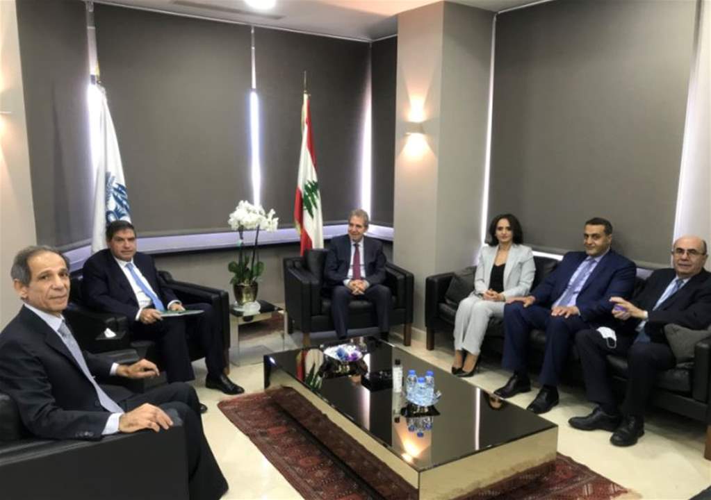 "الريجي" تقدّم مليون دولار أميركي للطلاب في الخارج ومرضى كورونا