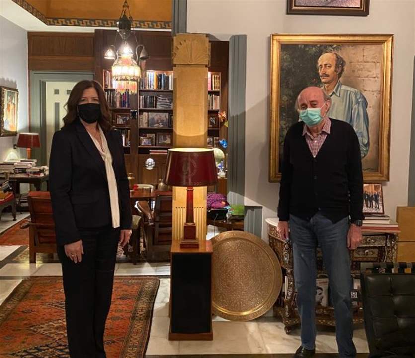  جنبلاط يلتقي سفيرة الولايات المتحدة الاميركية