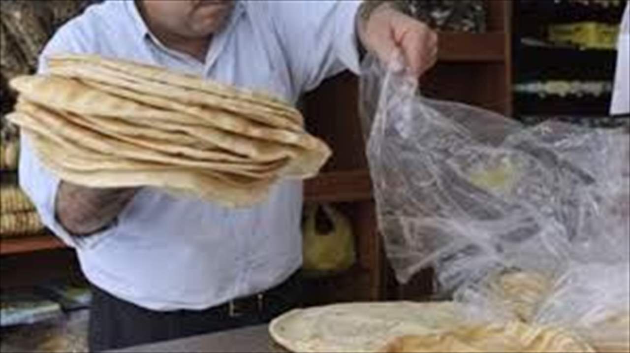 اتحاد نقابات المخابز قرّر وقف توزيع الخبز والإبقاء على بيعه في صالات الأفران دون سواها
