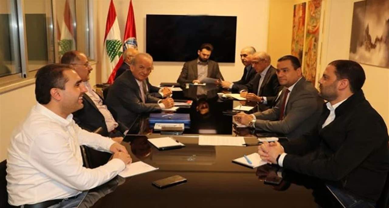 اللقاء الديمقراطي: أفرقاء سياسيون يدسوّن معلومات كاذبة للنيل من المسار السياسي والتشريعي للحزب