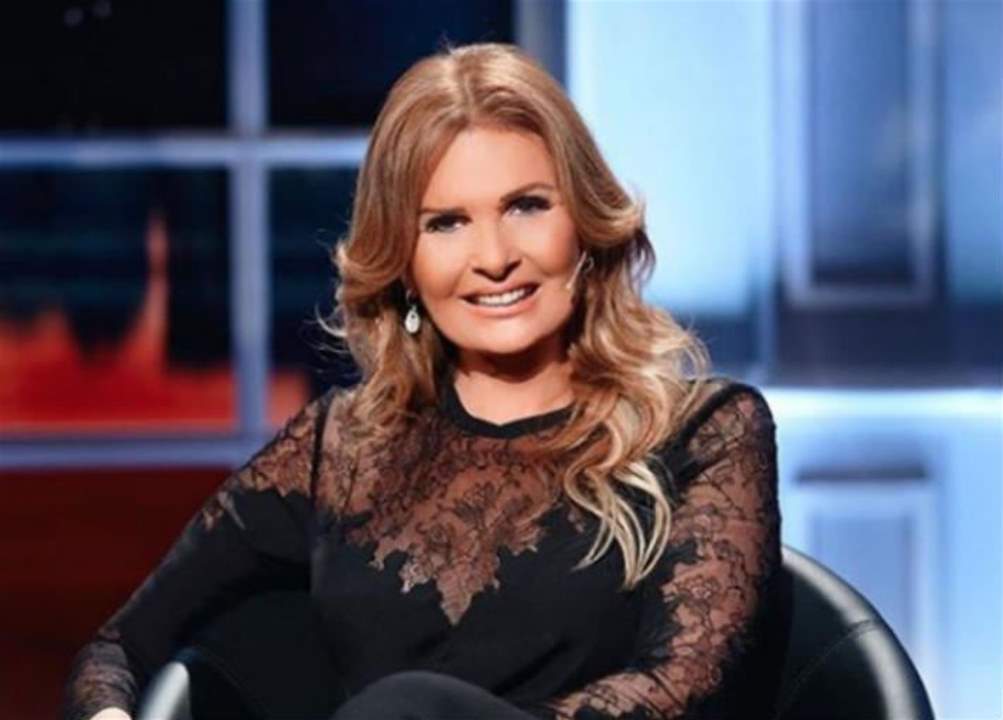 يسرا تحدث ضجة بين المتابعين بفستان الزفاف