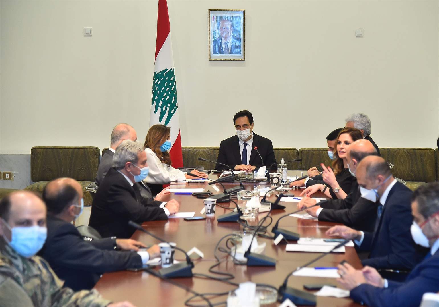 دياب ترأس اجتماع اللجنة الوزارية لعودة اللبنانيين من الخارج