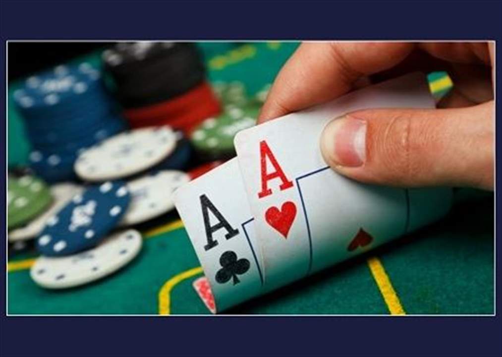 من هو اللاعب الدولي الذي أهدر ستة ملايين جنيه في البوكر؟