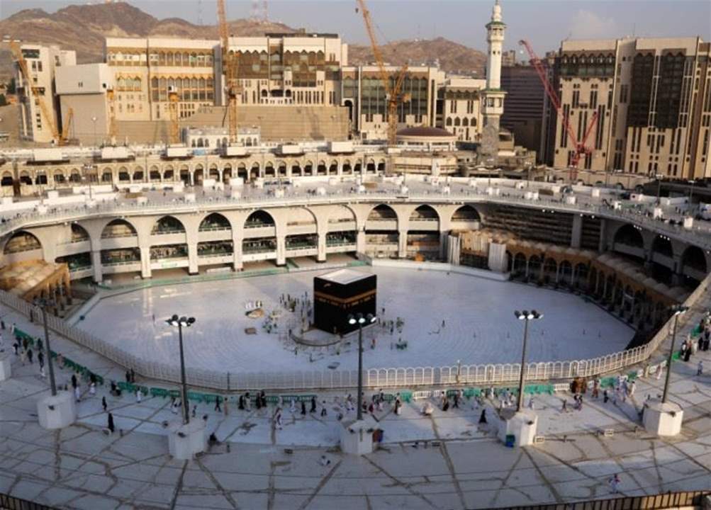 السعودية تسمح بفتح المساجد لأداء صلاة الجمعة