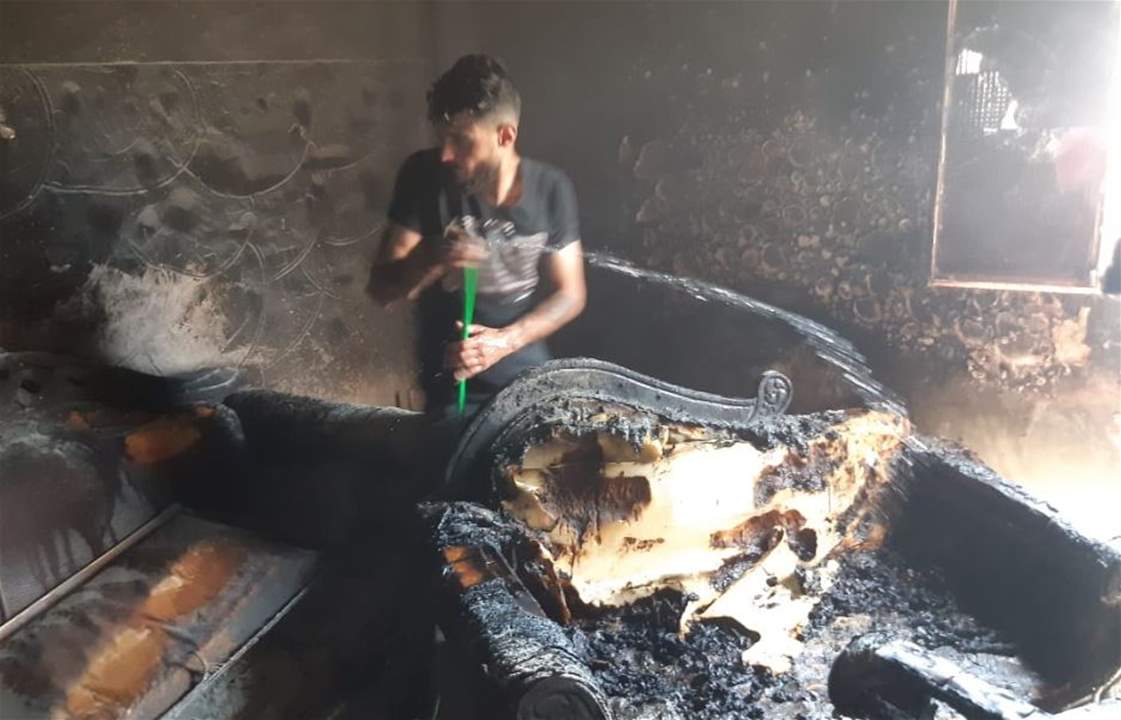 إصابة طفلة ووالدتها بحريق في محلة تعمير عين الحلوة في صيدا