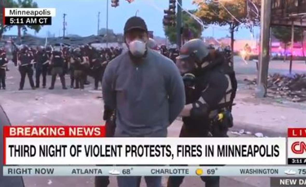 بالفيديو- اعتقال مراسل "سي أن أن" على الهواء خلال تغطية  الاحتجاجات في منيابوليس