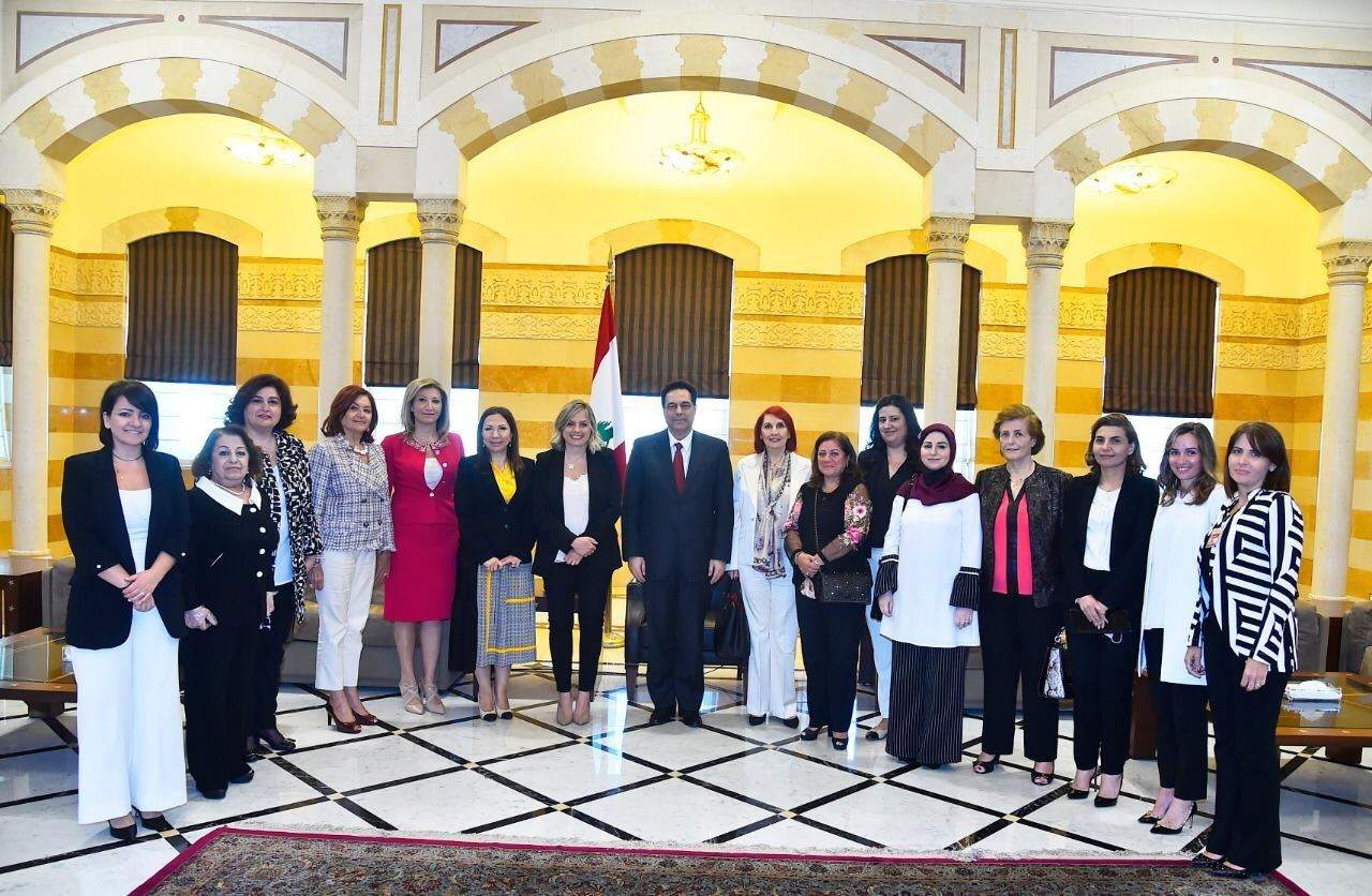 دياب استقبل الهيئة الوطنية لشؤون المرأة لانتهاء ولايتها وأيّد تضمين القانون الانتخابي الكوتا النسائية