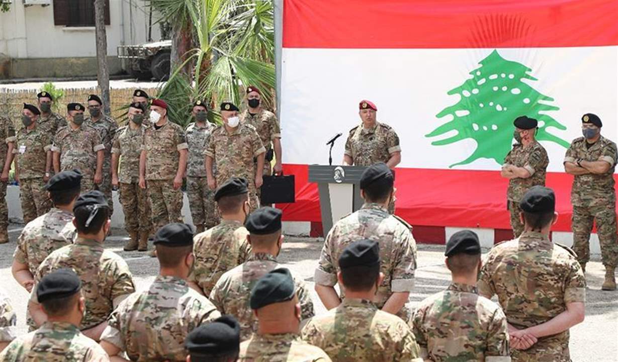 قائد الجيش تفقد الوحدات المنتشرة في الشمال: الجيش ليس عدو شعبه بل هو يحميه ويحمي المتظاهرين