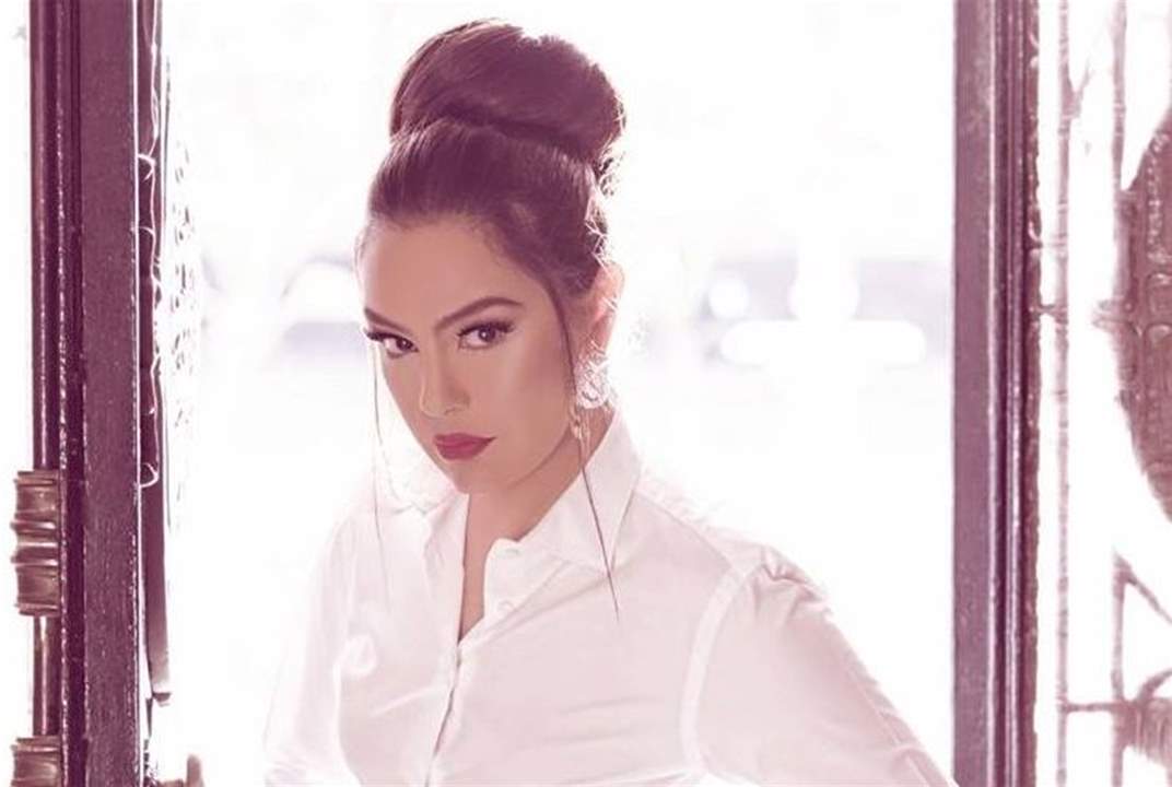 صورة نادرة لـ شريهان وهي ترقص أمام أم كلثوم... كيف كان رد الأخيرة؟