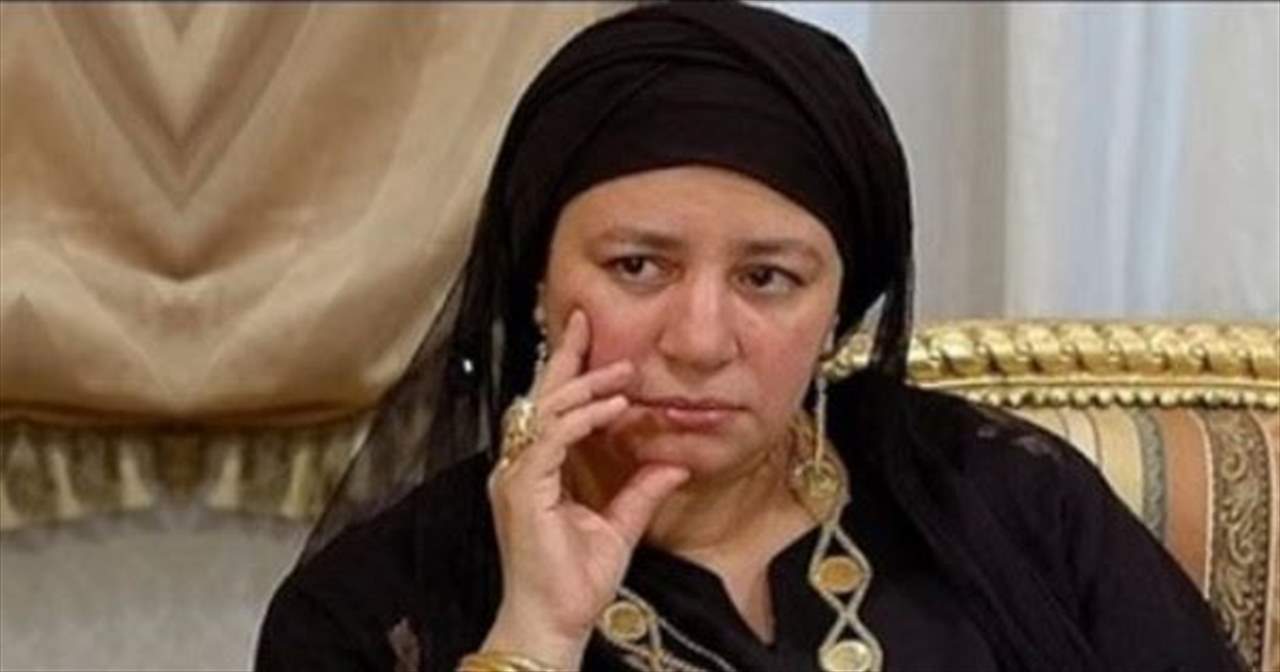 أشرف زكي يتحدث عن اعتزال عبلة كامل التمثيل .. ماذا قال؟