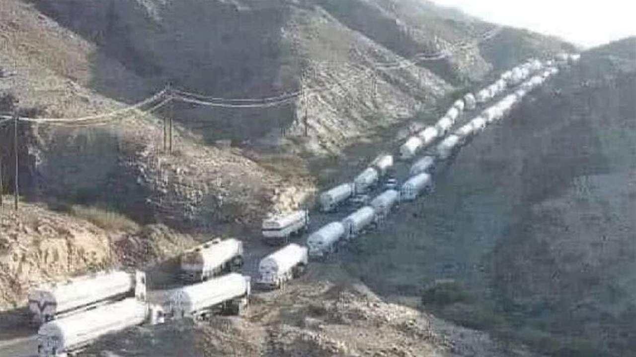 الجمارك توضح حقيقة صورة رتل التهريب بالشاحنات والصهاريج 