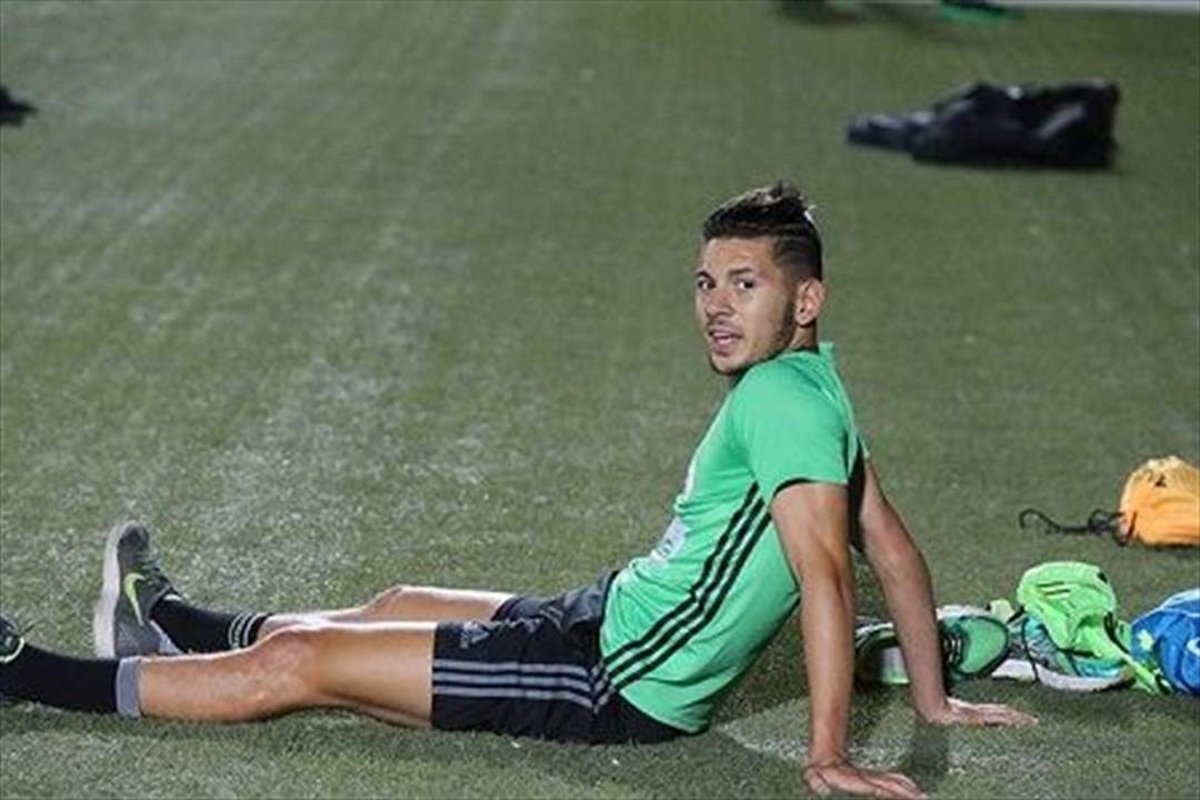 النجم العربي مهدد بالسجن لقيامه بأفعال مخلّة بالآداب