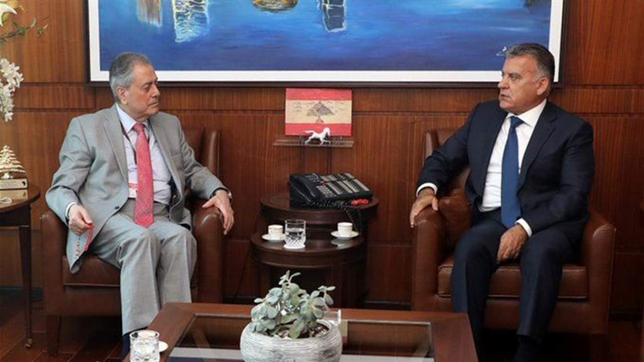 اللواء ابراهيم بحث مع السفير السوري اوضاع النازحين 