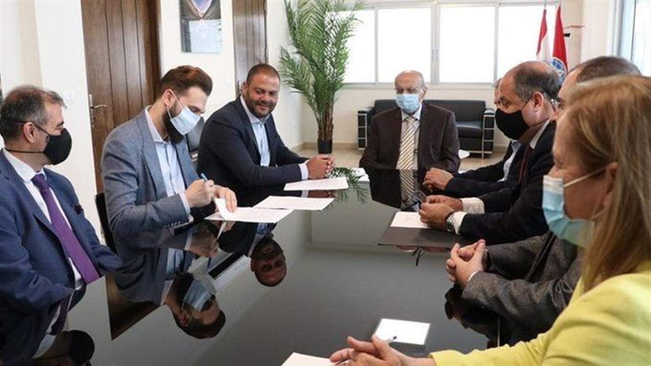 تيمور جنبلاط وقع اقتراح قانون تطوير عمل المجلس الاقتصادي الاجتماعي
