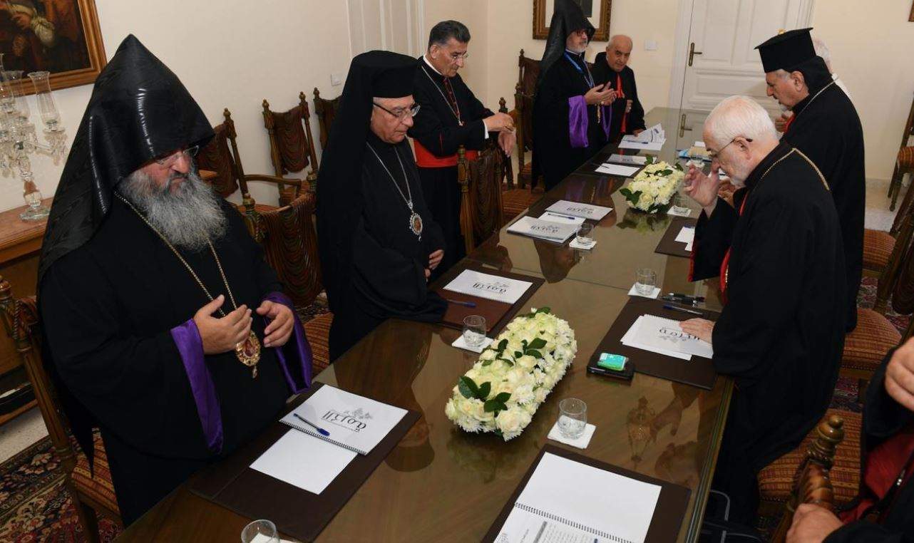 القمة الروحية: حياد لبنان مشروع سلام لا حرب 