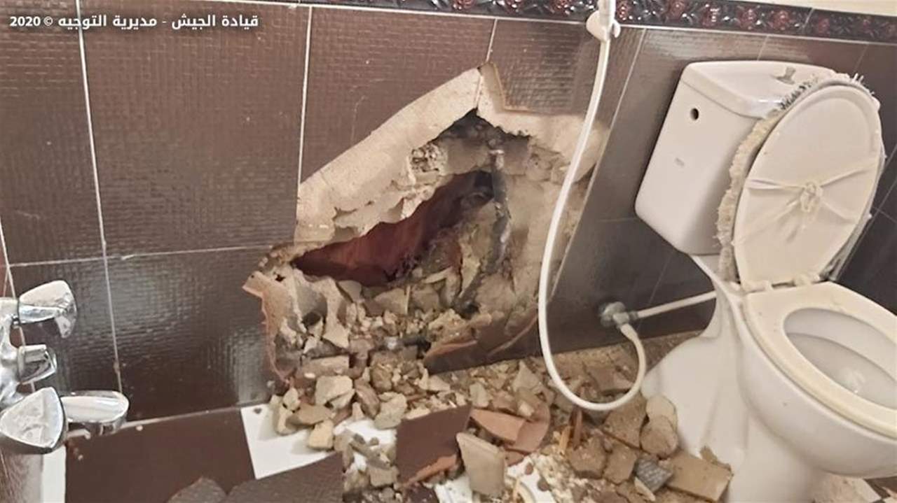 قذيفة من مدفعية العدو الإسرائيلي تصيب منزلاً في بلدة الهبارية