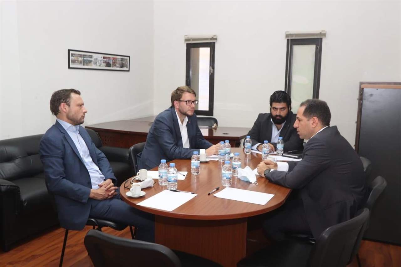 سامي الجميل استقبل النائب الألماني فاندت: نأمل استمرار الضغط الأوروبي لمساعدة اللبنانيين وردع الفاسدين