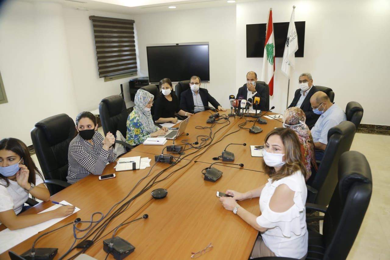 حسن ترأس اجتماع اللجنة العلمية: للمواءمة بين الحاجة الإقتصادية والوقاية من الوباء