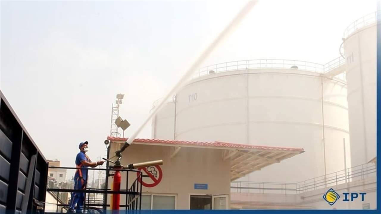 مناورة حية في عمشيت شملت سيناريو إطفاء حريق وإخلاء موظفين