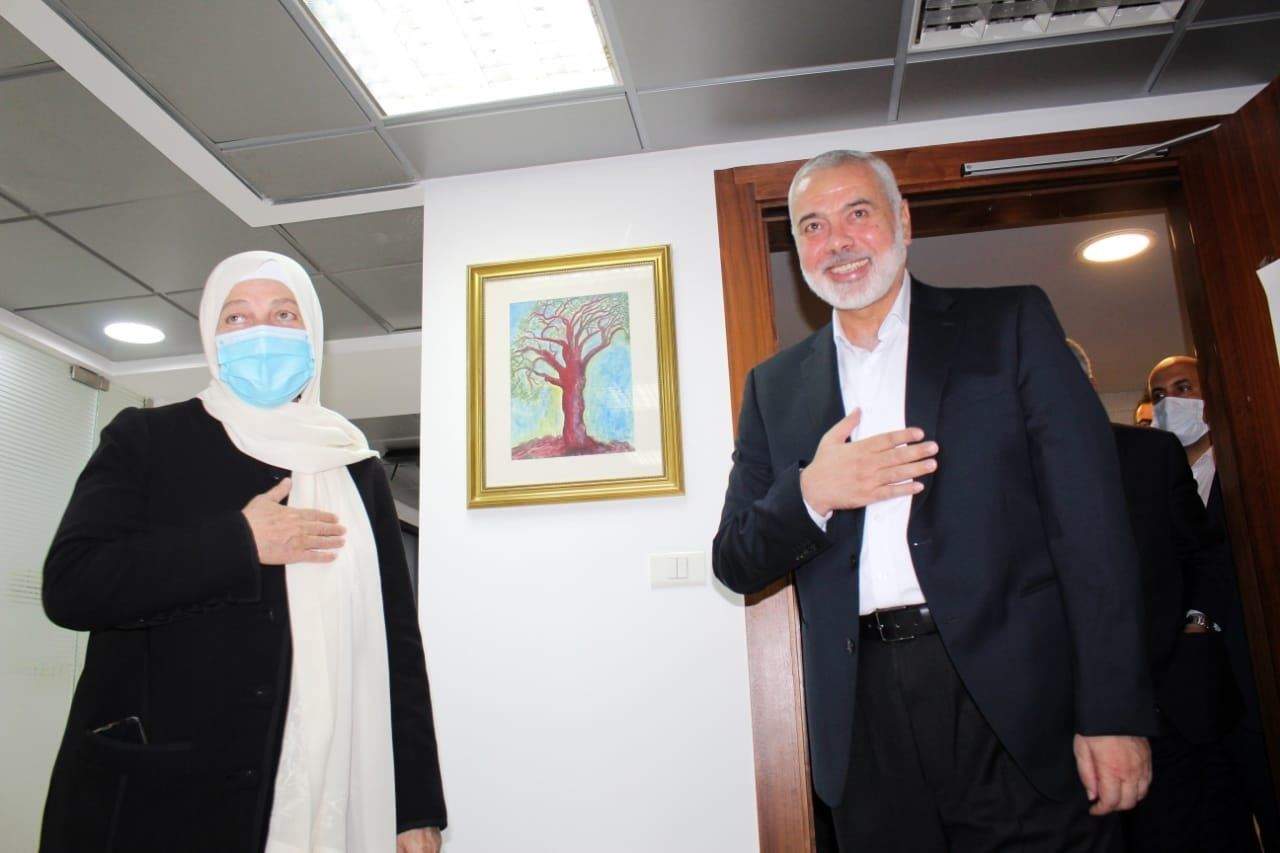 بهية الحريري استقبلت اسماعيل هنية : ندعم كل خطوة على طريق المصالحة الفلسطينية 