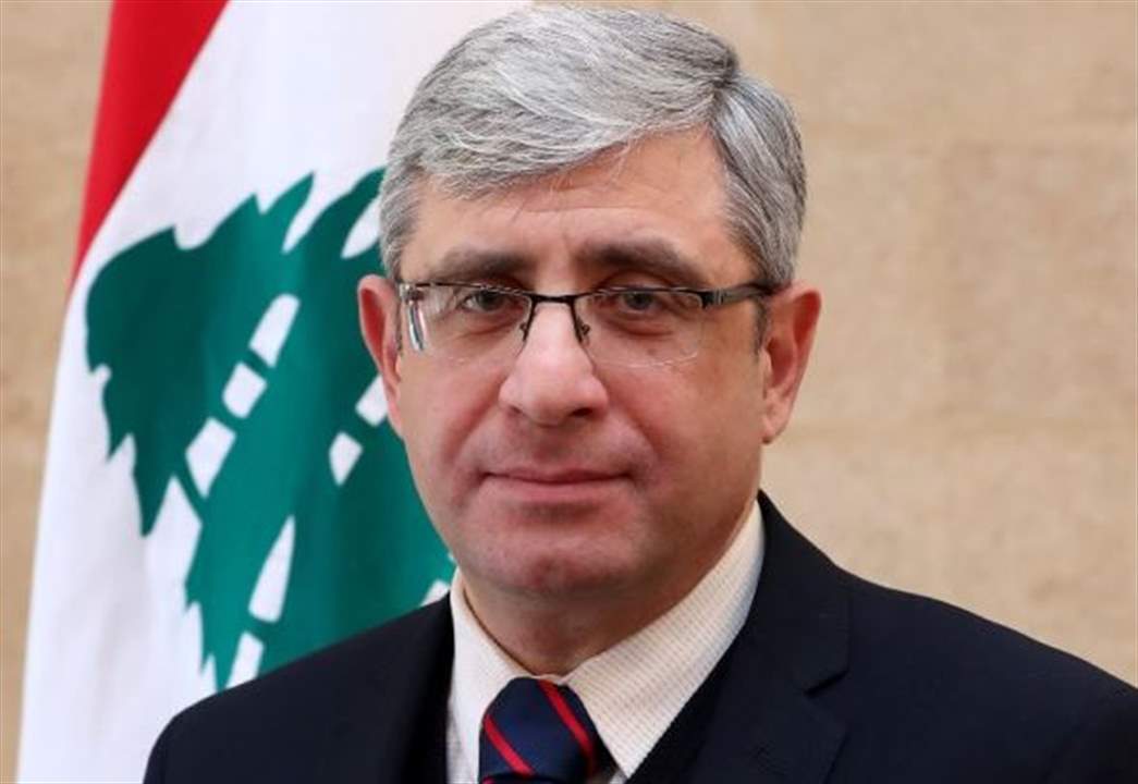 تعميم لوزير التربية حول العام الدراسي الجديد