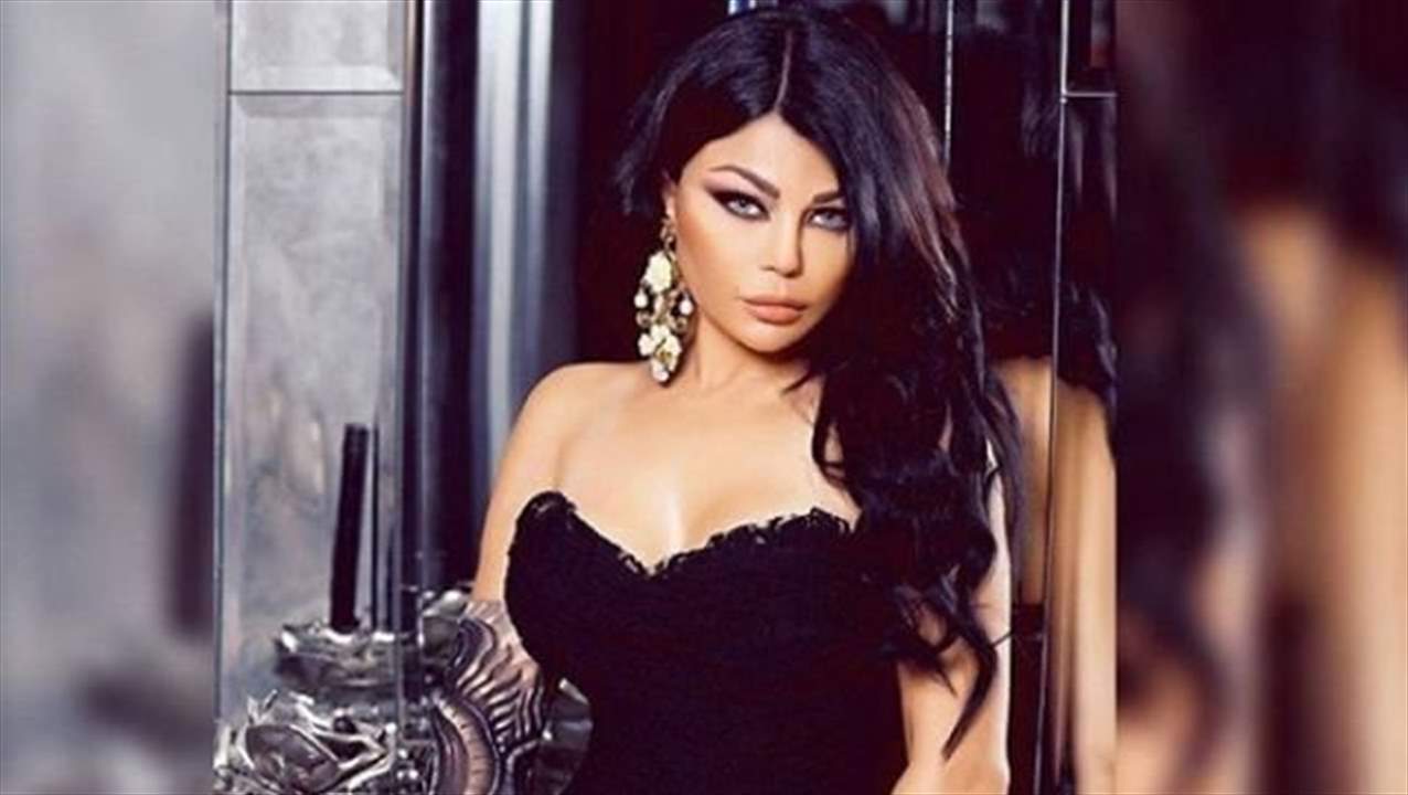 فيديو نادر لـ هيفا وهبي خلال حفل انتخاب ملكة جمال لبنان .. كيف كانت؟