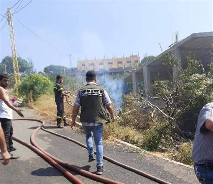 حريق كبير بين بلدتي داريا وغريفة وإخماد حريق في السفيرة الضنية