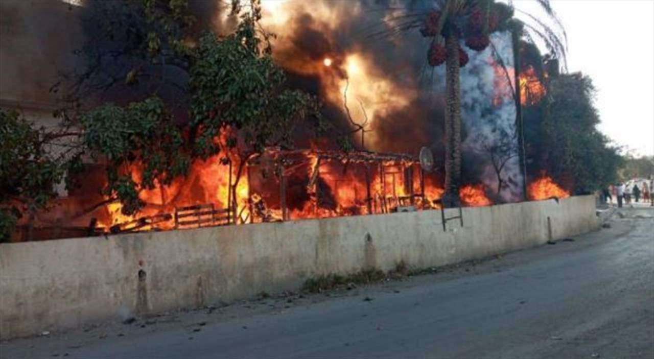 حريق في منازل وخيم يقطنها سوريون في العاقبية