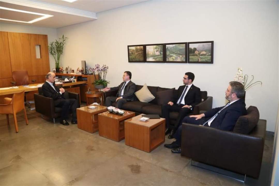 جعجع التقى سفير أرمينيا في معراب