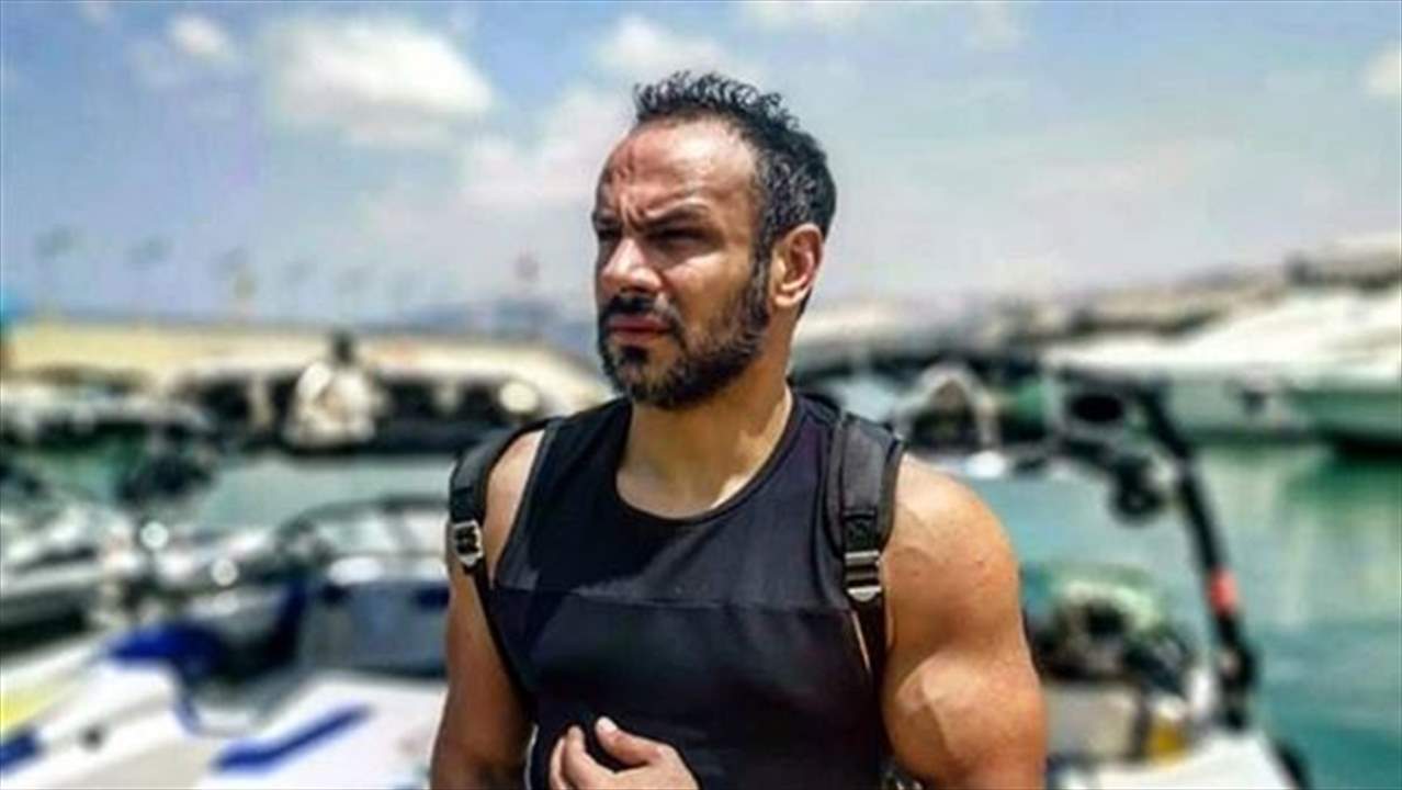 محمد عطية يكشف عن إرتباطه بمقدمة برامج شهيرة -بالصور
