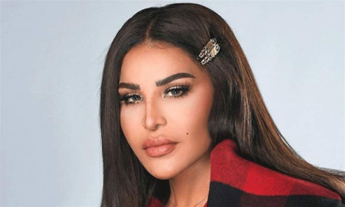 أحلام تضع ابنها بموقف محرج بعدما كشف عن ما يفعله أثناء الاستحمام!