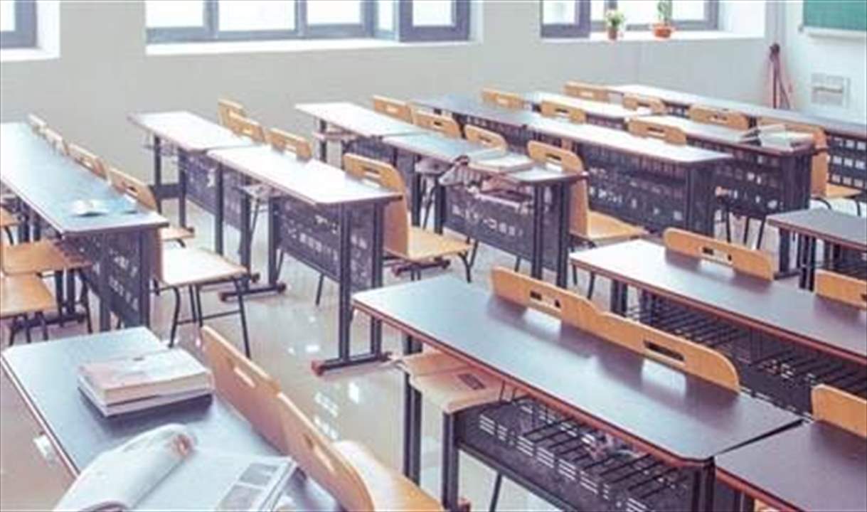 معهد في صيدا يوقف التدريس في أحد الصفوف بعد اصابة طالبتين بكورونا..