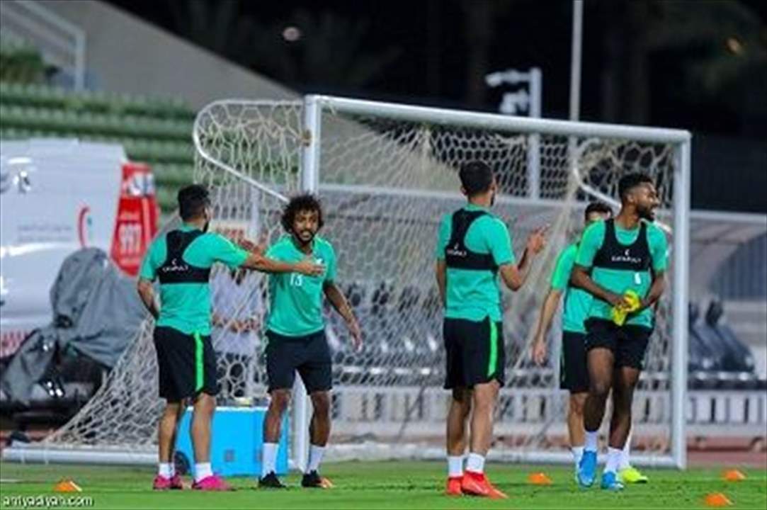 منتخب يغيّر خط سيره وسفره وحجره بسبب فيروس كورونا