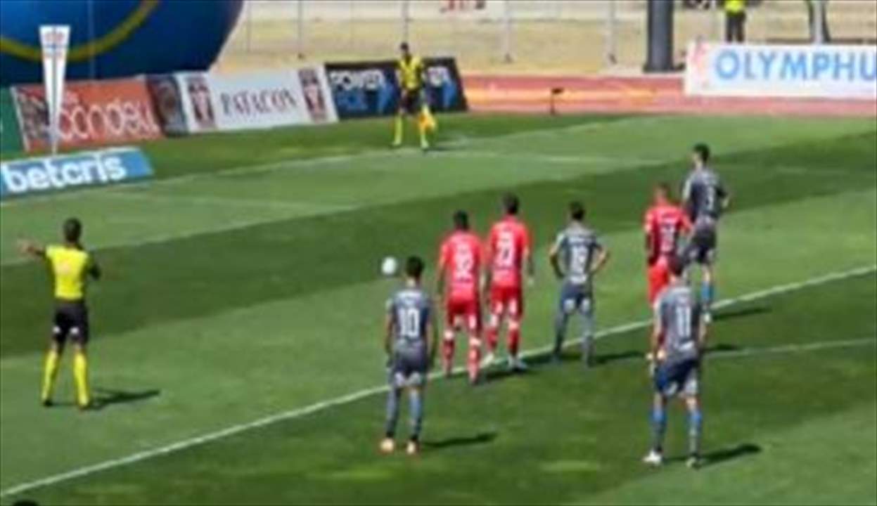 استكمال مباراة بعد شهر بركلة جزاء وبغياب اللاعب المُعرقل 