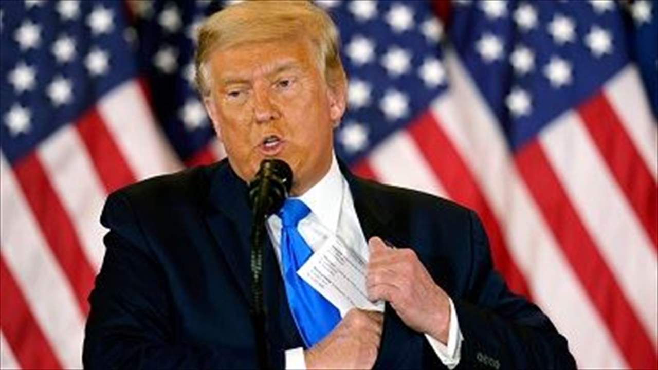 الرئيس ترامب يتسبب بالطلاق النهائي بين نجميّ هيوستن وناديهما