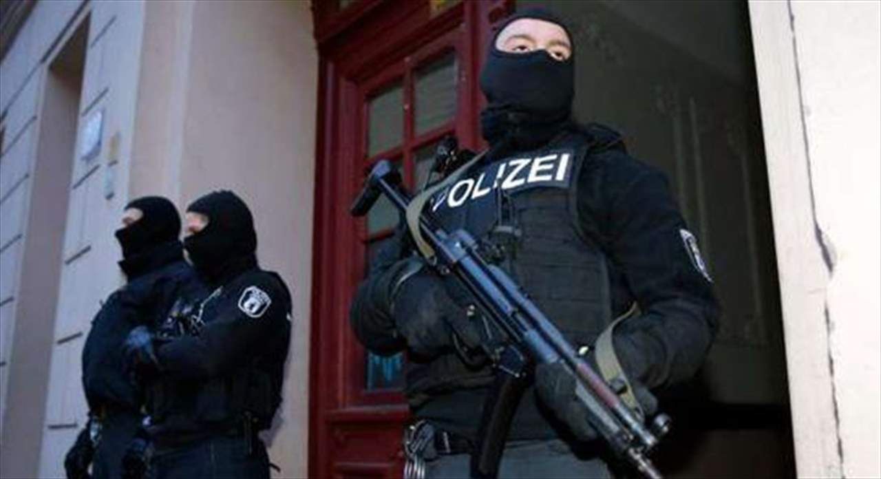  مسلح يحتجز رهائن بمقر شركة مالية بالعاصمة الجورجية