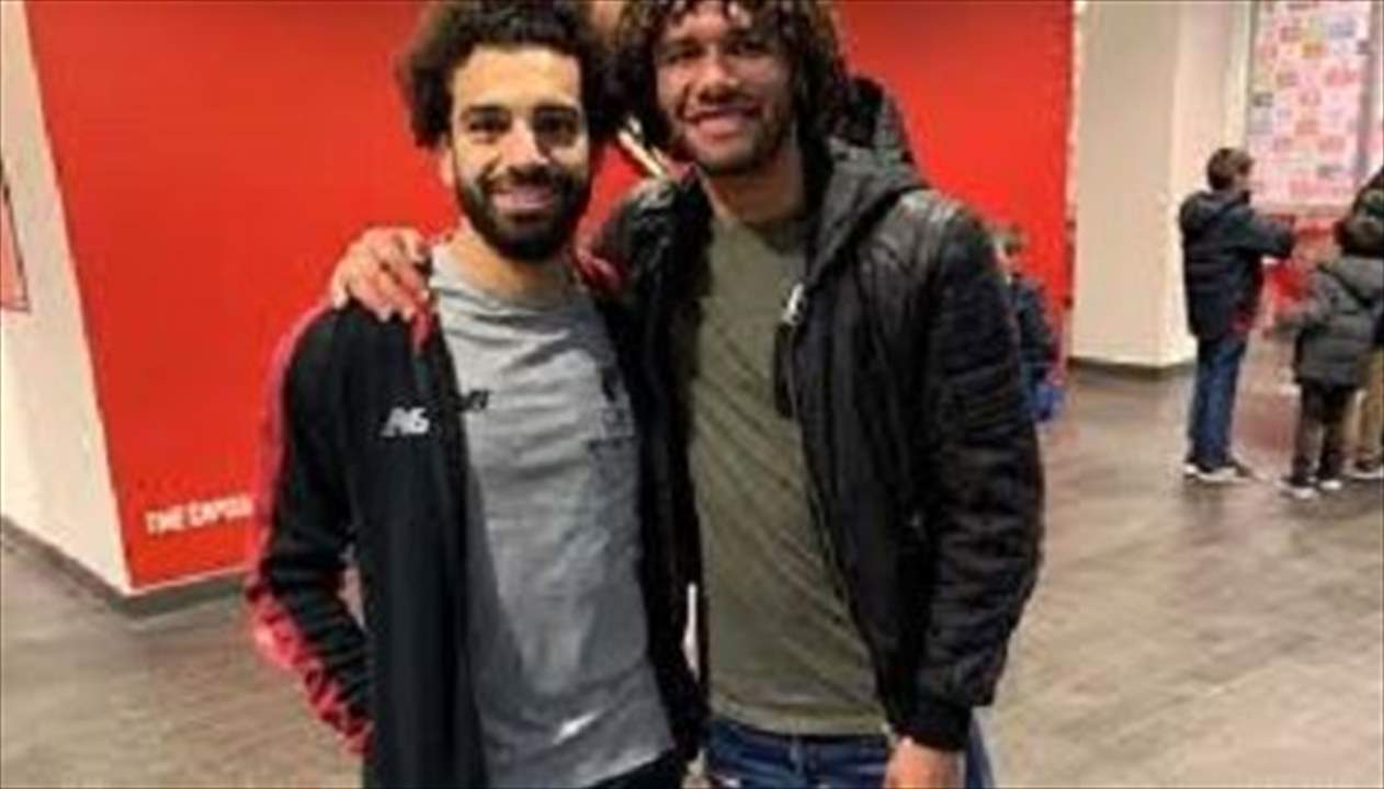 من تحمّل نفقات سفر محمد صلاح والنني إلى إنجلترا؟