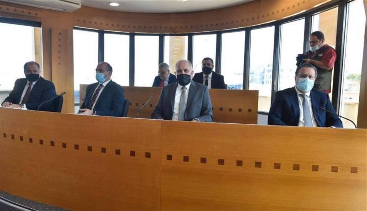 اجتماع تشاوري في مقر المجلس الاقتصادي بحث في موضوع الاقفال العام 