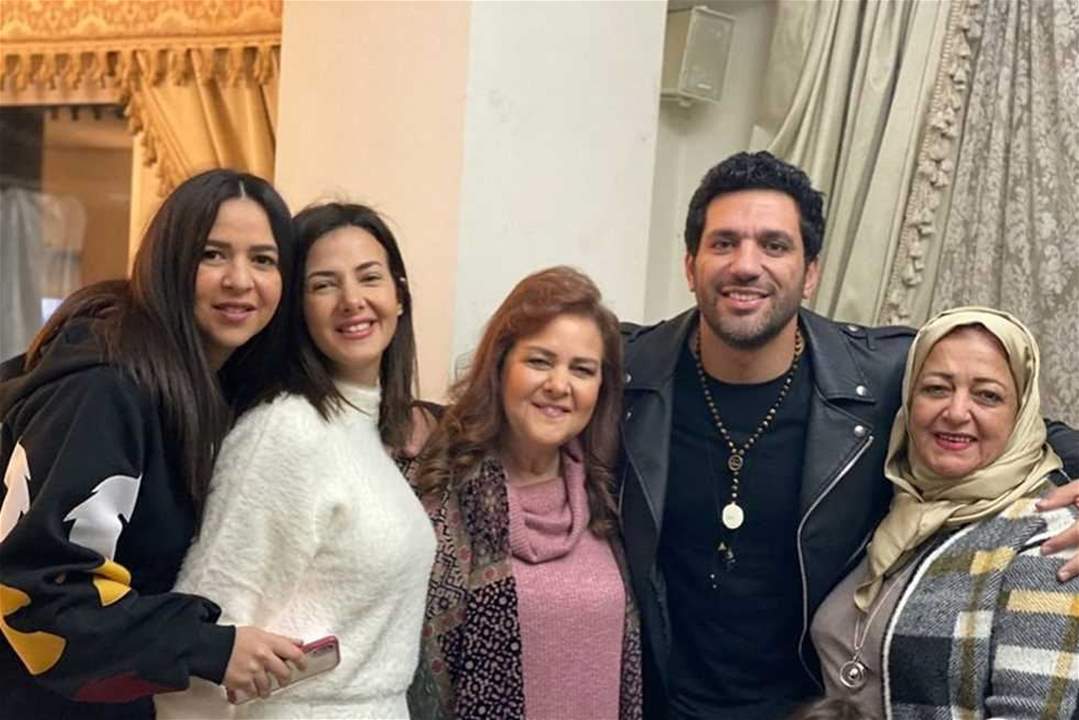 ايمي سمير غانم تنعي والدة حسن الرداد: كنتي دائما في صفي!